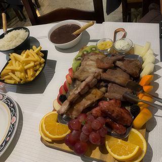 Churrasquinho Brasileiro assado na brasa - Serve 2 pessoas