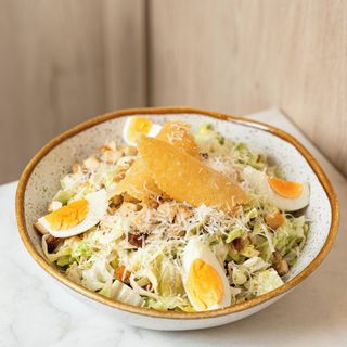 Salada Caesar