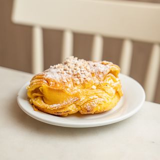 Croissant de Creme