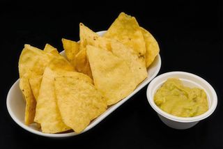 Nachos com Guacamole