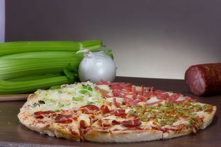 Pizza Média 4 Estações