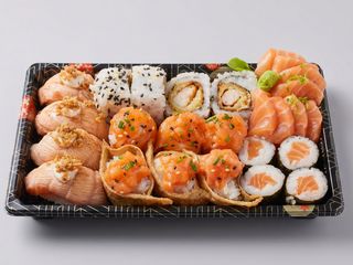 34 - Sushi misto + sashimi (24 peças)