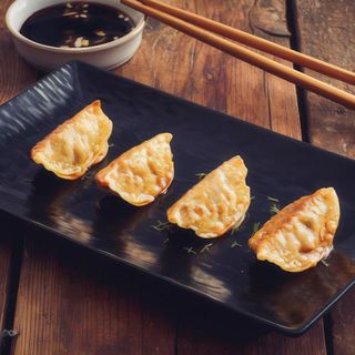 A50 - Gyozas Frango Frito(7 peças)