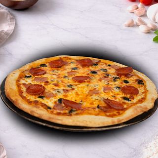 Pizza Caprichosa Familiar & Pão de alho