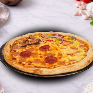 Pizza 4 Estações Familiar & Pão de alho