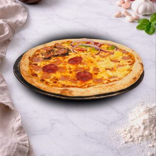 Pizza 4 Estações - Média