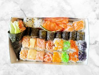 U71_MINI COMBO COM TEMAKI  