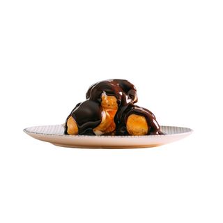 Profiteroles com Chocolate