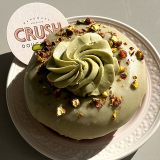 Pistachio Doughnut