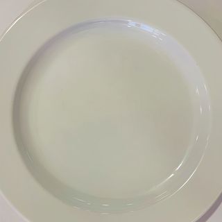 144 pizza  Media espargos fiambre alcachofras e salamé