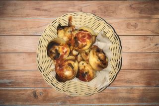 02. Pão com Chouriço e Queijo