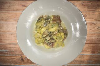 55. Tortellini Alla Pana