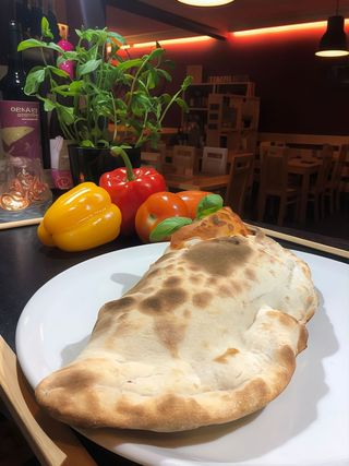 Pizza Calzone