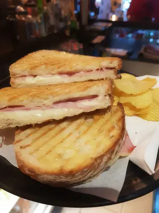 Menu Tosta Mista XL