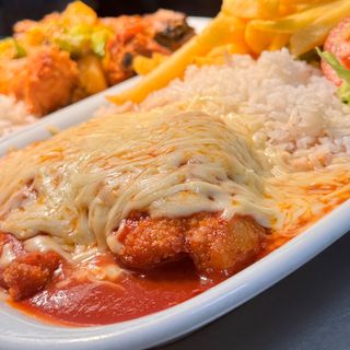 Parmegiana de frango 