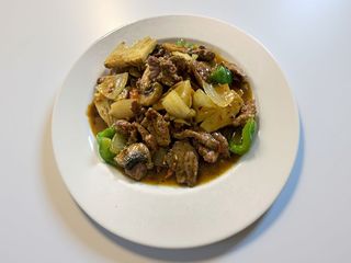 84. Carne de Vaca com Caril