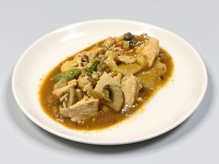 54. Frango com Caril