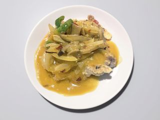 117. Espada com Caril