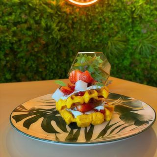 Waffle Tropical