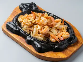 111 Gambas com Alho na Chapa Quente
