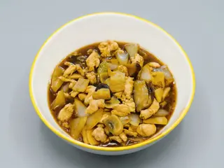 53 Galinha com Cogumelos Brancos