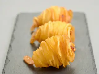 Camarão em fio de batata× 4 unidades