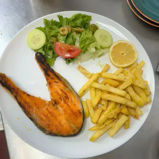 48. Salmone rose
