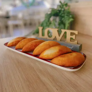 3 Empanadas