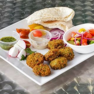 Falafel no Prato