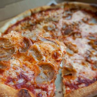 32- PIZZA FRANGO