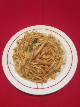 37 - Chao Min com Galinha