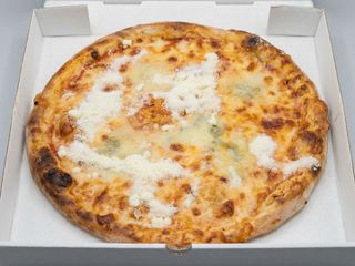 133 Pizza Formaggio Média 