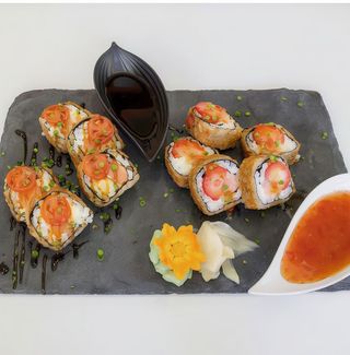 Hot Sushi - 10 Unidades