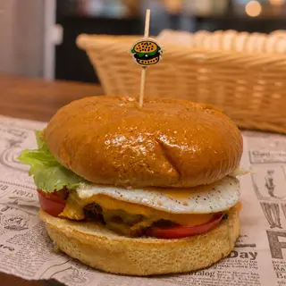 Q+ Egg