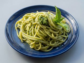 Spagnhetti al Pesto Fresco