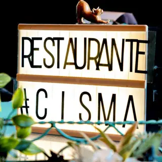 MENU SOPA + PRATO - Lasanha de Salmão Teriyaki Béchamel de Sésamo, Curgete e Cebolinho, salada de laranja+ creme de legumes