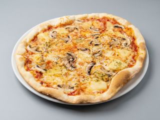 Pizza de Abacaxi e Cogumelos Frescos