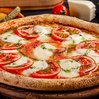 Pizza caprese