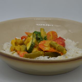 Caril de Legumes com Grão