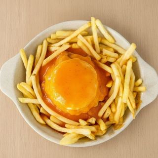 Hambúrguer Especial com Molho de Francesinha