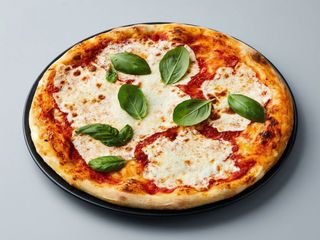 PIZZA DE NAPOLITANO medio