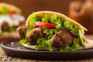 Falafel kebab