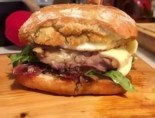 Prego no pão 