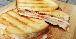 Tosta mista 