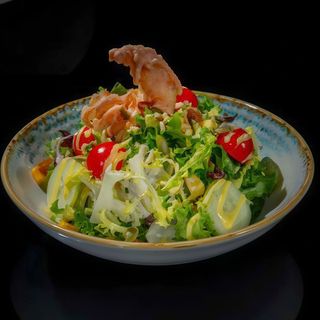 Salada de Camarão