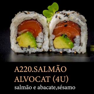 A220.URAMAKI SALMÃO ALVOVAT