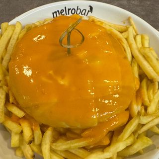 HAMBÚRGUER  ESPECIAL
