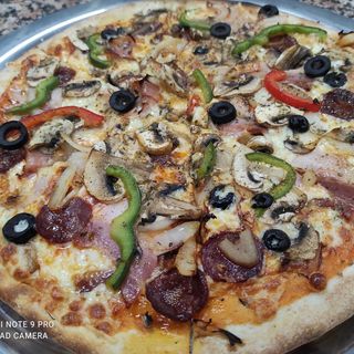 Pizza Provinciana Familiar 