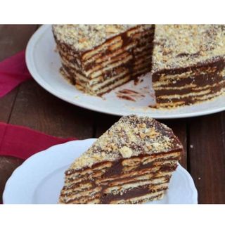 Bolo de Bolacha de Chocolate com Leite Condensado
