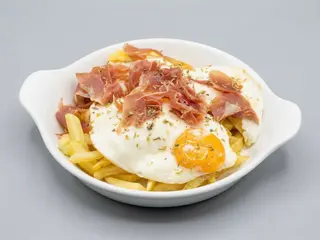 Ovos com Presunto